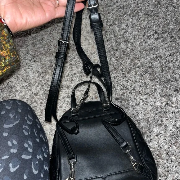 Sold - Picture 8 of 12